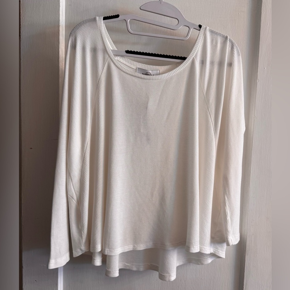 SoulCycle White Long Sleeve Top